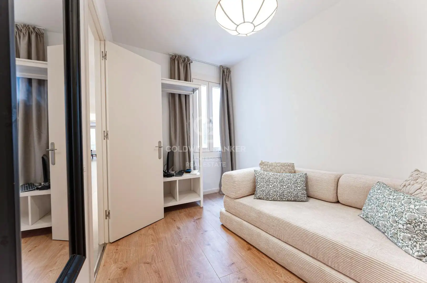 Piso con terraza en venta en Ciutat Vella, imagen 34