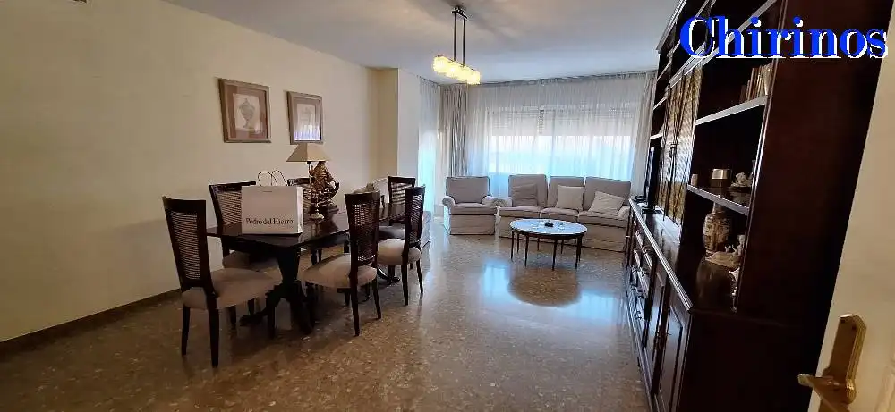 Appartamento con ascensore in vendita a Centro