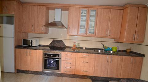 Photo 3 of Single-family semi-detached for sale in Calle Reyes Católicos, Malpartida de Plasencia, Cáceres