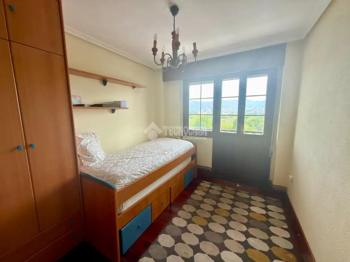 Schlafzimmer von Einfamilien-Reihenhaus zum Verkauf in Camargo