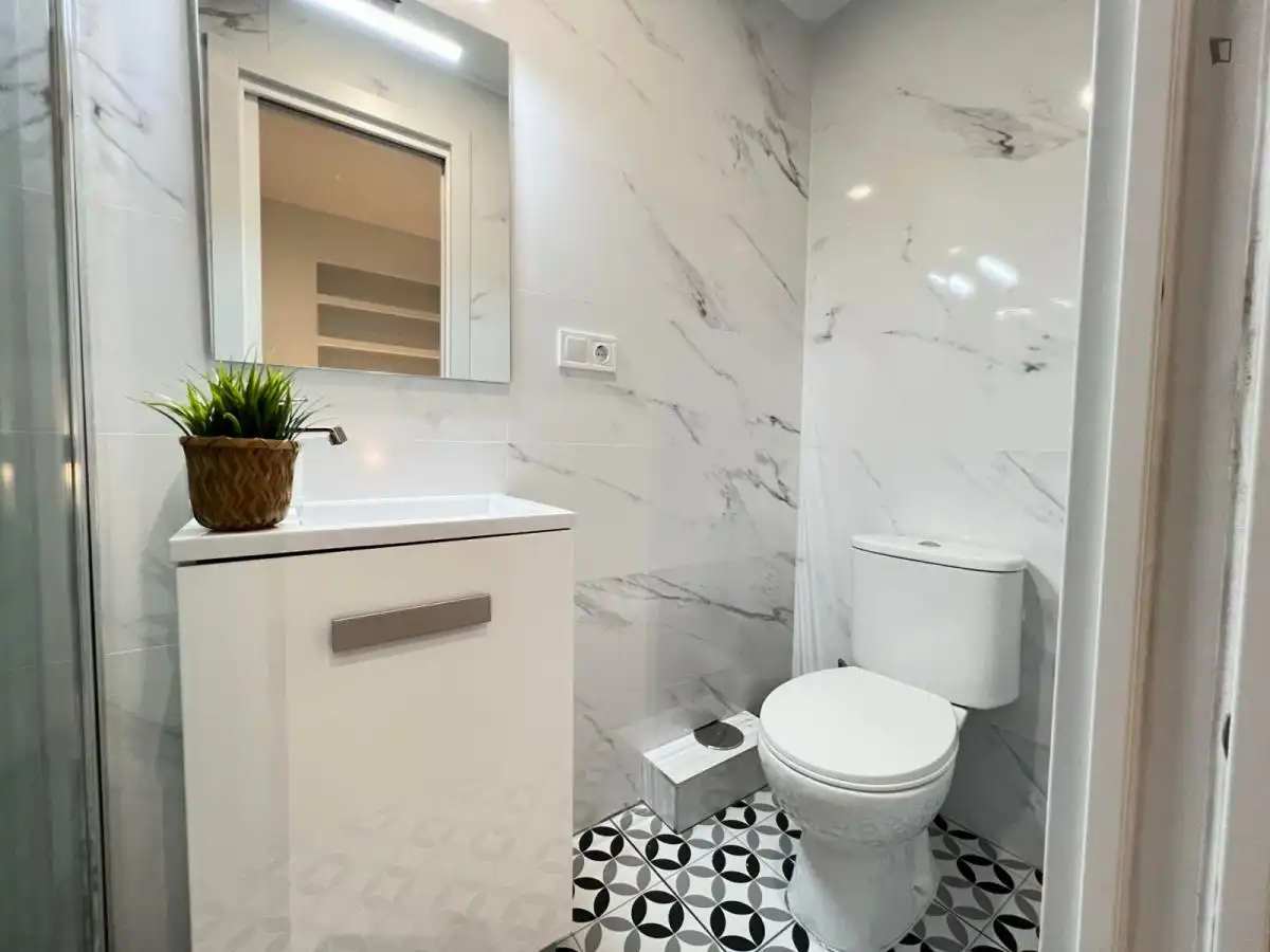 Study for rent in Gaztambide