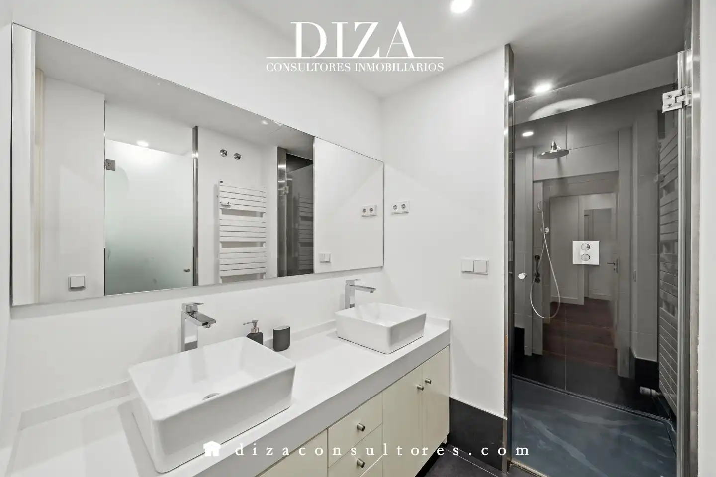 Baño de Dúplex de alquiler en Madrid con Aire acondicionado y Amueblado