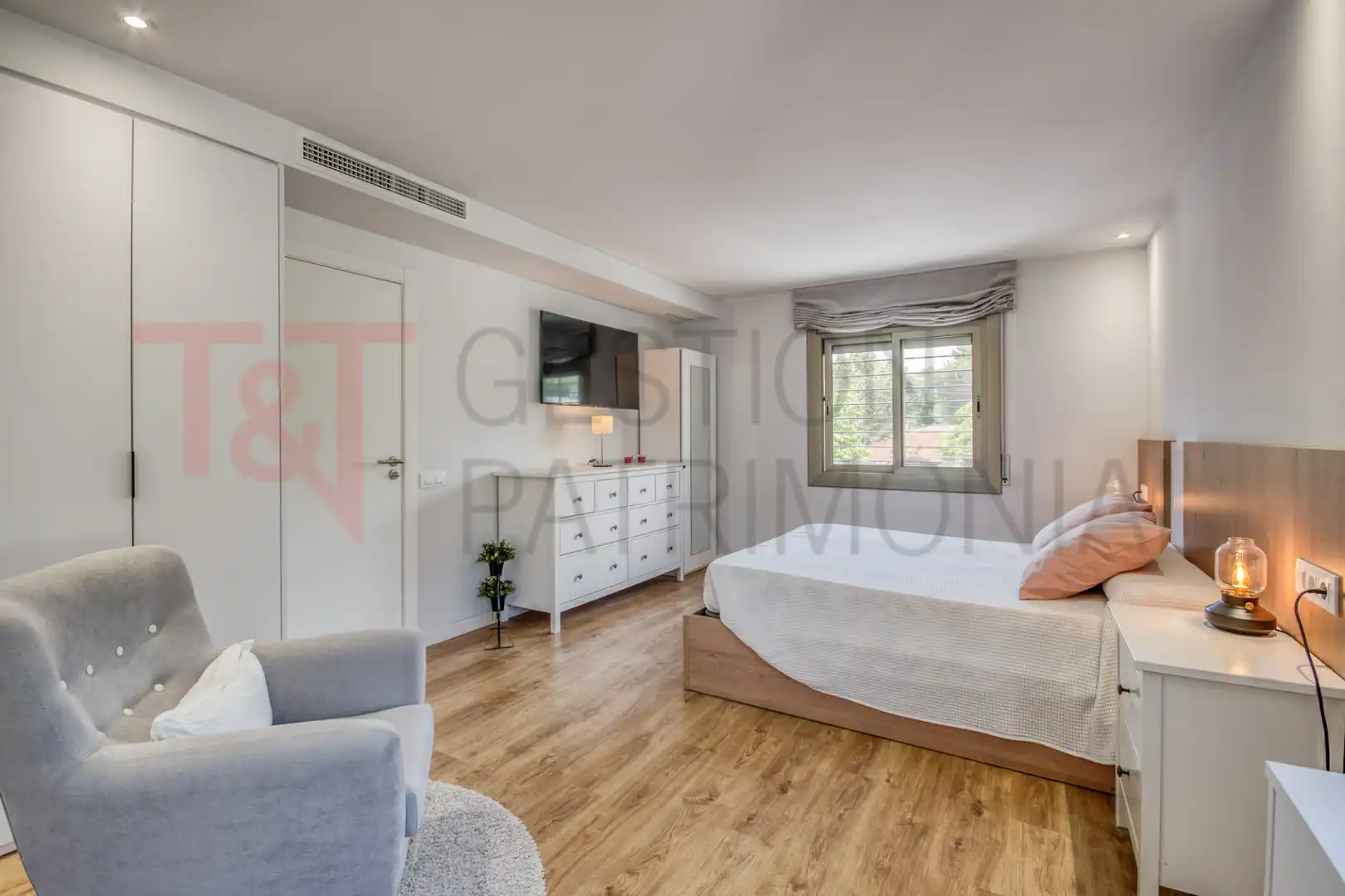 Dormitori de Casa o xalet en venda en Cerdanyola del Vallès amb Aire condicionat, Calefacció i Terrassa