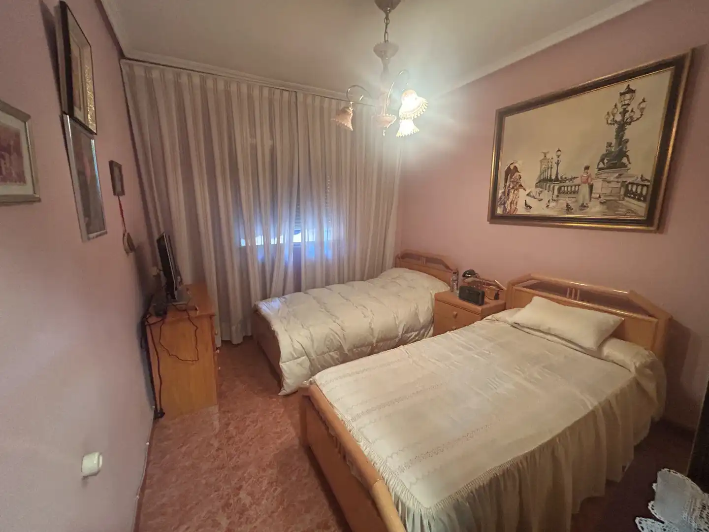 Habitación de Piso en venta en Quart de Poblet con Aire acondicionado, Horno y Lavadora