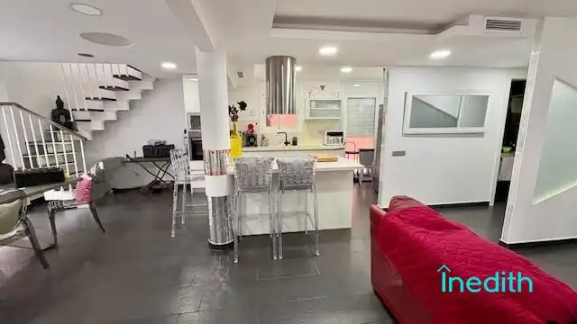 Cuina de Casa o xalet en venda en Cunit amb Aire condicionat, Calefacció i Jardí privat