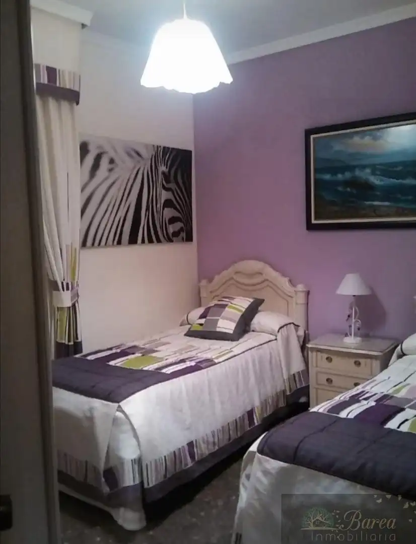 Schlafzimmer von Dachboden zum Verkauf in Rute