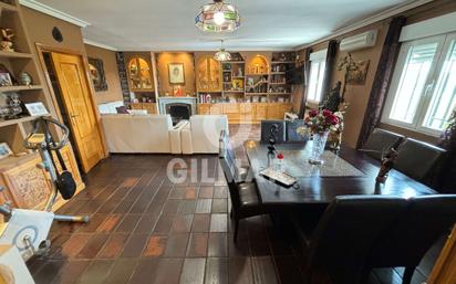 Dining room of House or chalet for sale in Móstoles  with Air Conditioner, Heating and Private garden