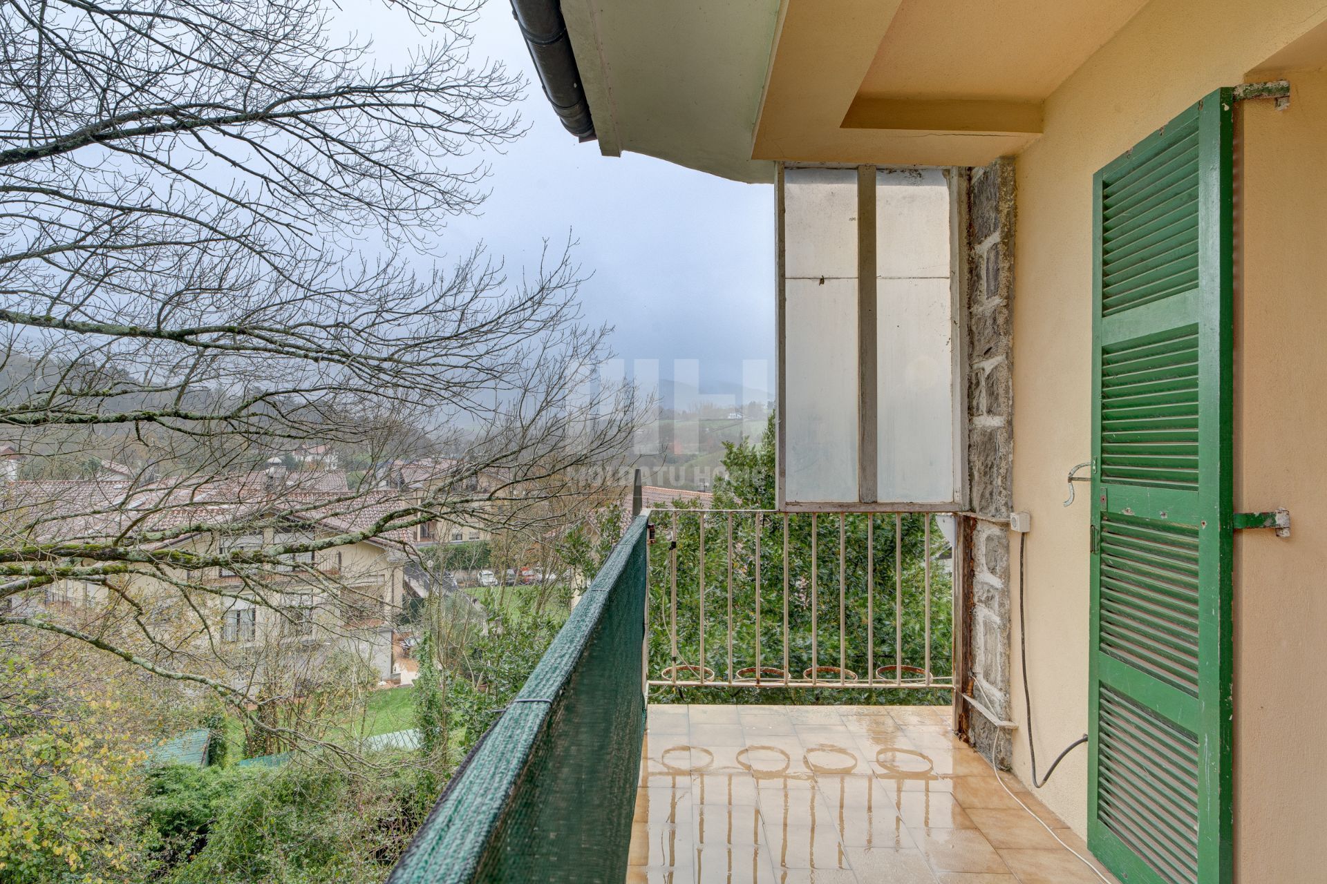 Terrassa de Pis en venda en Irun  amb Calefacció, Terrassa i Traster