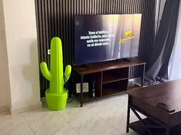 Wohnzimmer von Wohnungen zur Miete in Torrevieja mit Klimaanlage, Schwimmbad und Balkon