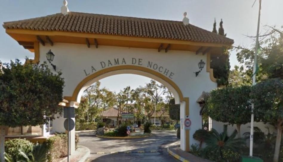 Foto 1 de Pis en venda a  Pablo Ruiz Picasso-atalay, La Dama de Noche - La Alzambra, Málaga