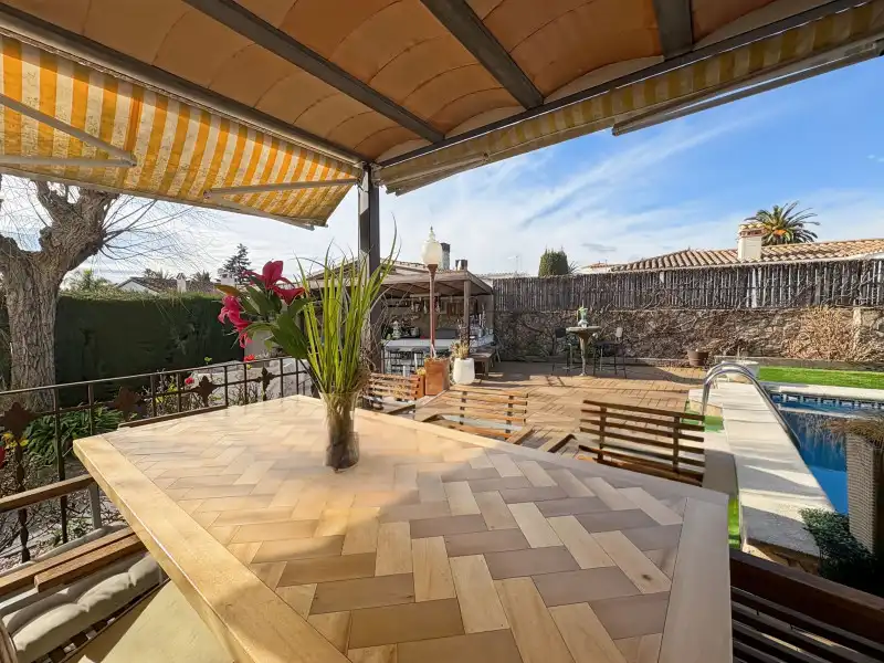Casa con piscina en venta en Carmençó, imagen 6