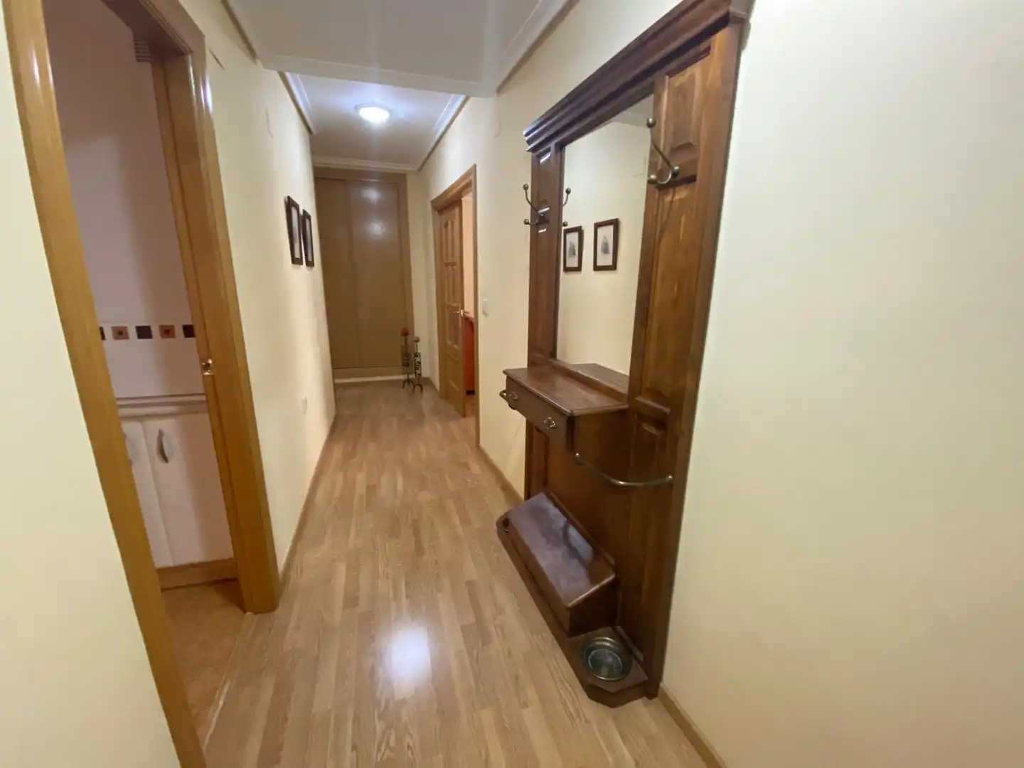 Apartamento de alquiler en Albacete con Calefacción, Parquet y Amueblado