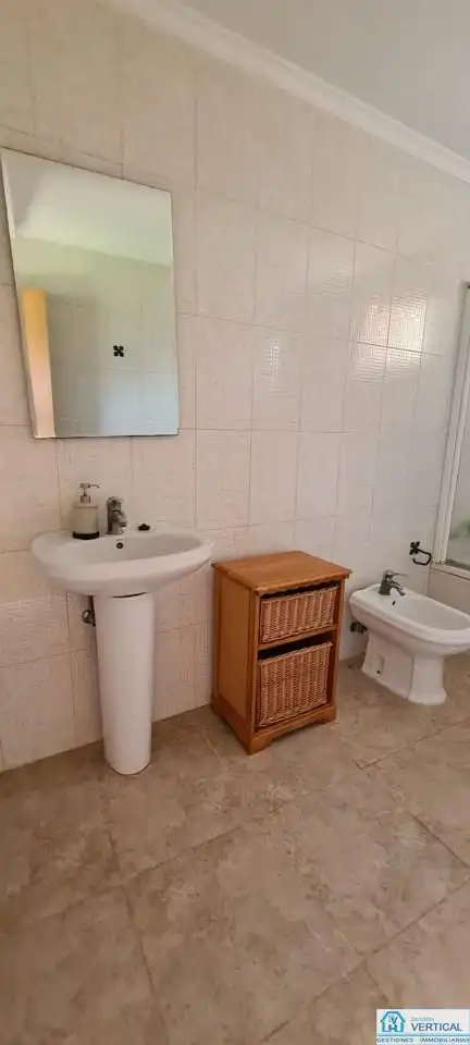 Bathroom of Houses for rent in Riba-roja de Túria  with Air Conditioner, Private garden and Swimming Pool