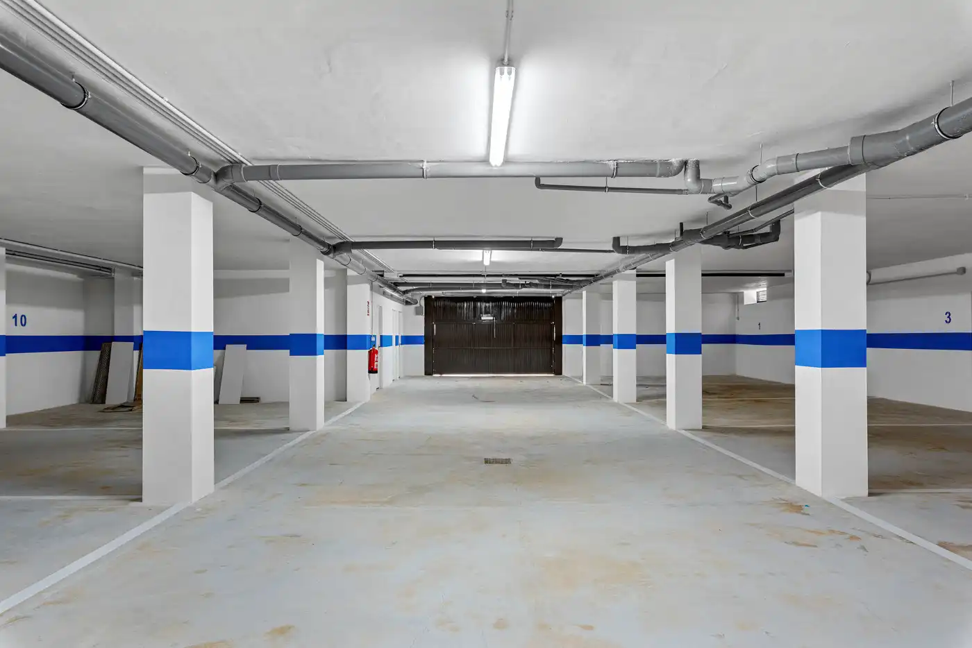 Parking of Attic for sale in Orihuela  with Terrace, Storage room and Swimming Pool