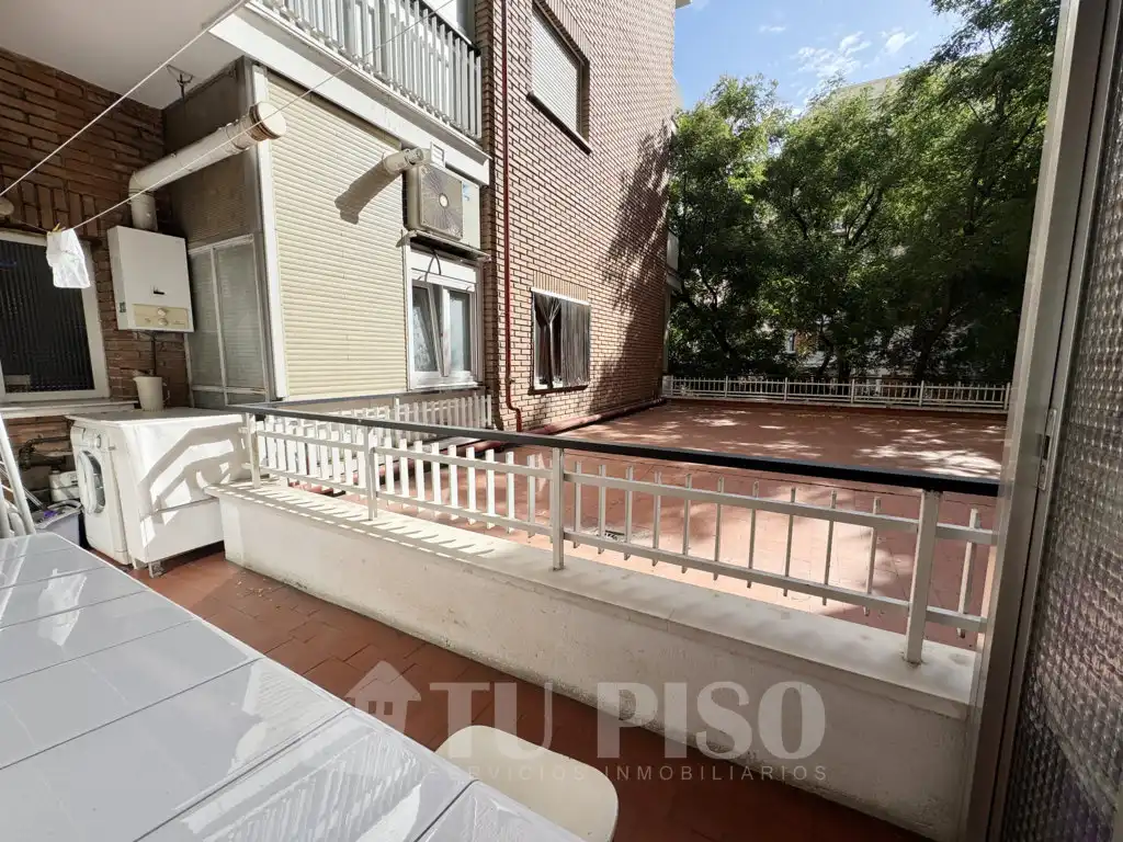Terrace of Flat for sale in  Madrid Capital  with Air Conditioner, Heating and Parquet flooring
