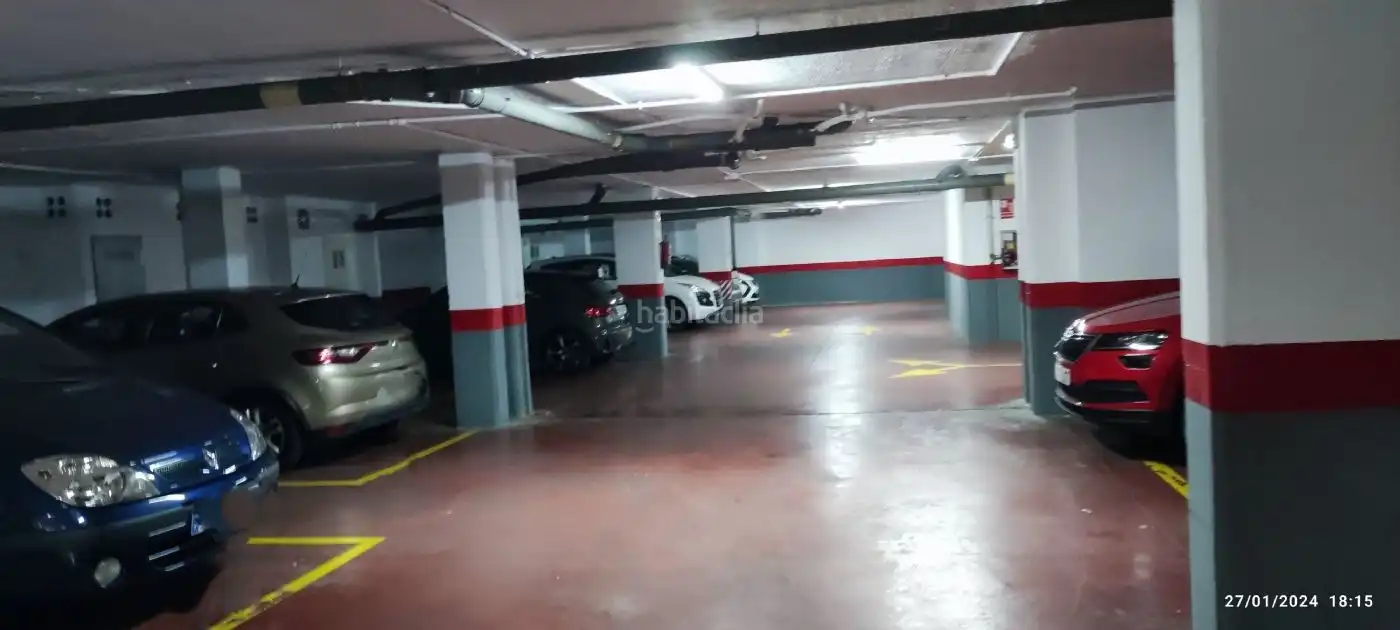 Parcheggio in affitto a Avenida de Molière 29, imagen 4