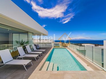 Maison avec piscine à vendre à Callao Salvaje - Playa Paraíso