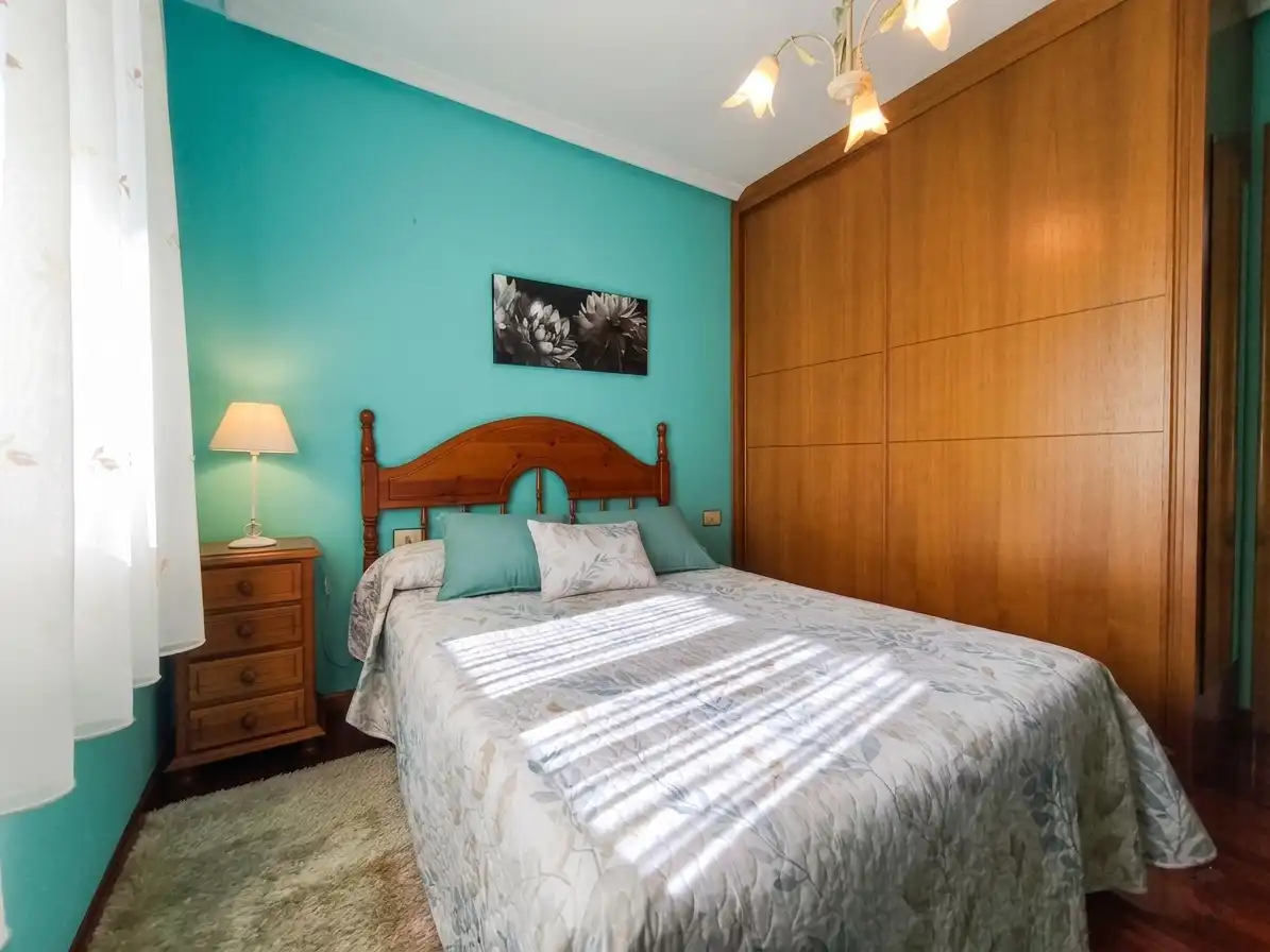 Habitación de Piso en venta en Verín con Calefacción, Trastero y Amueblado