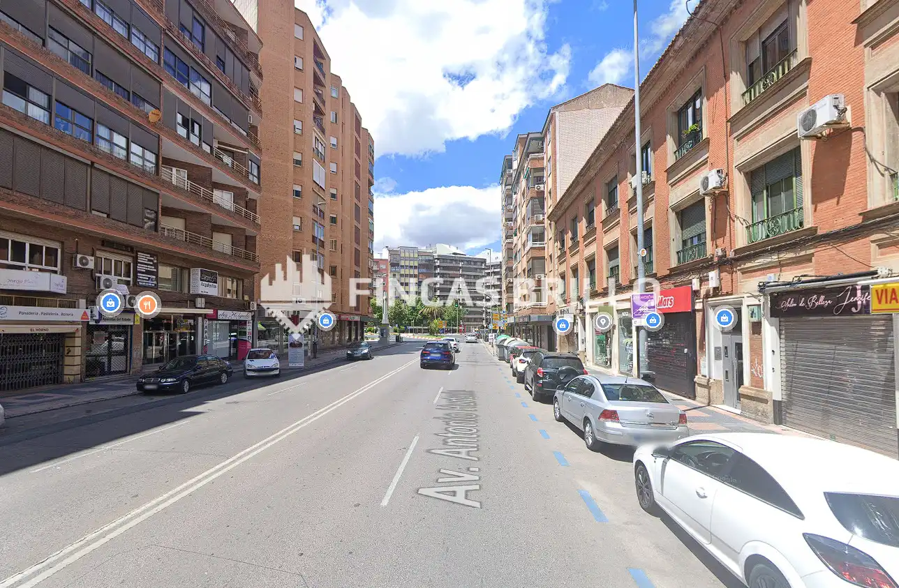 Locale commerciale in vendita a Avenida Antonio Hurtado 5, imagen 3