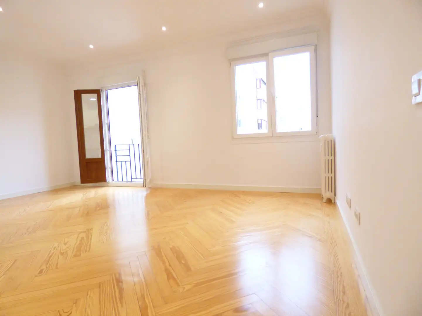 Flat for rent in Madrid - Avenida de Menéndez Pelayo, Ibiza de Madrid