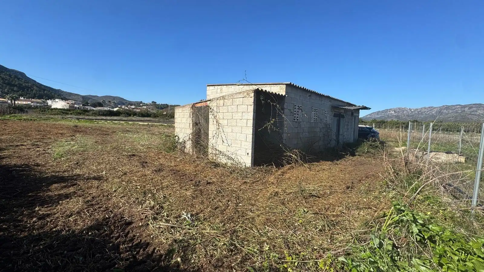 Finca rústica en venta en Simat de la Valldigna