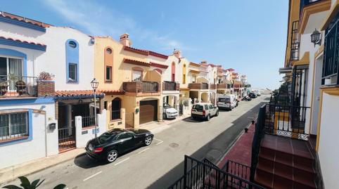 Foto 4 de Casa adosada en venda a Centro, Benalmádena