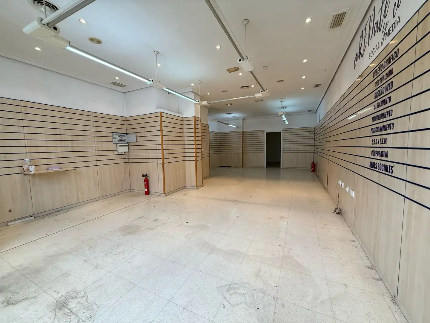 Business premises to rent in Calle Portugal 1, imagen 9