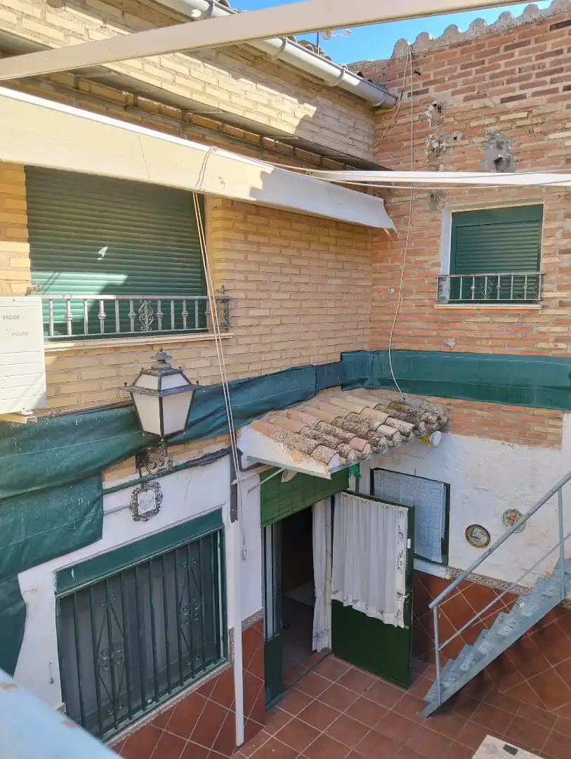 Vista exterior de Casa o xalet en venda en Hellín amb Aire condicionat, Calefacció i Parquet