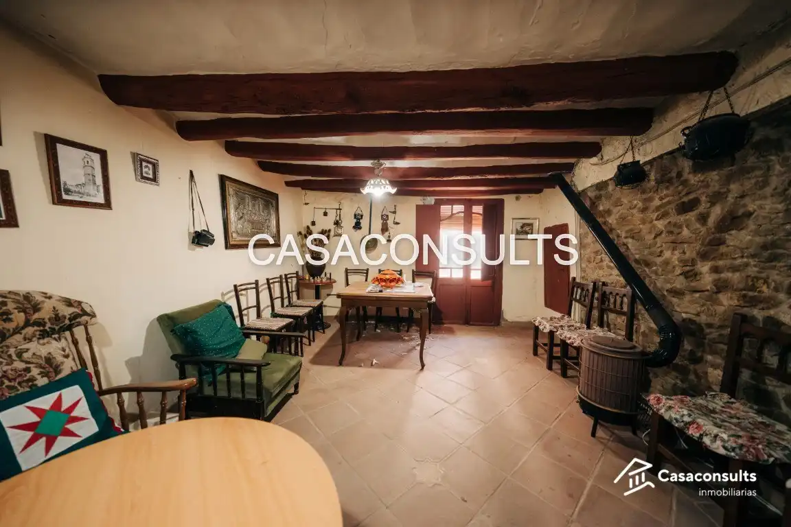 Casa amb terrassa en venda a Carrer Pla, imagen 4