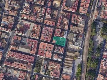 Terreny residencial en venda a Benetússer