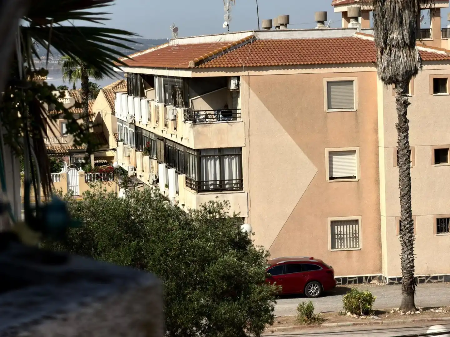 Vista exterior de Ático en venta en Torrevieja con Terraza y Balcón
