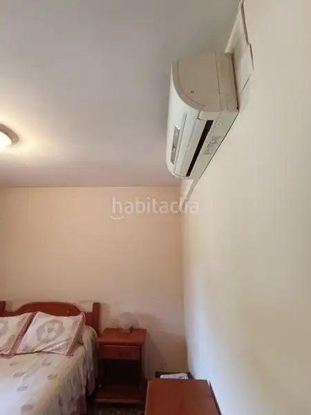 Dormitori de Casa o xalet en venda en Caldes de Montbui amb Aire condicionat, Calefacció i Jardí privat