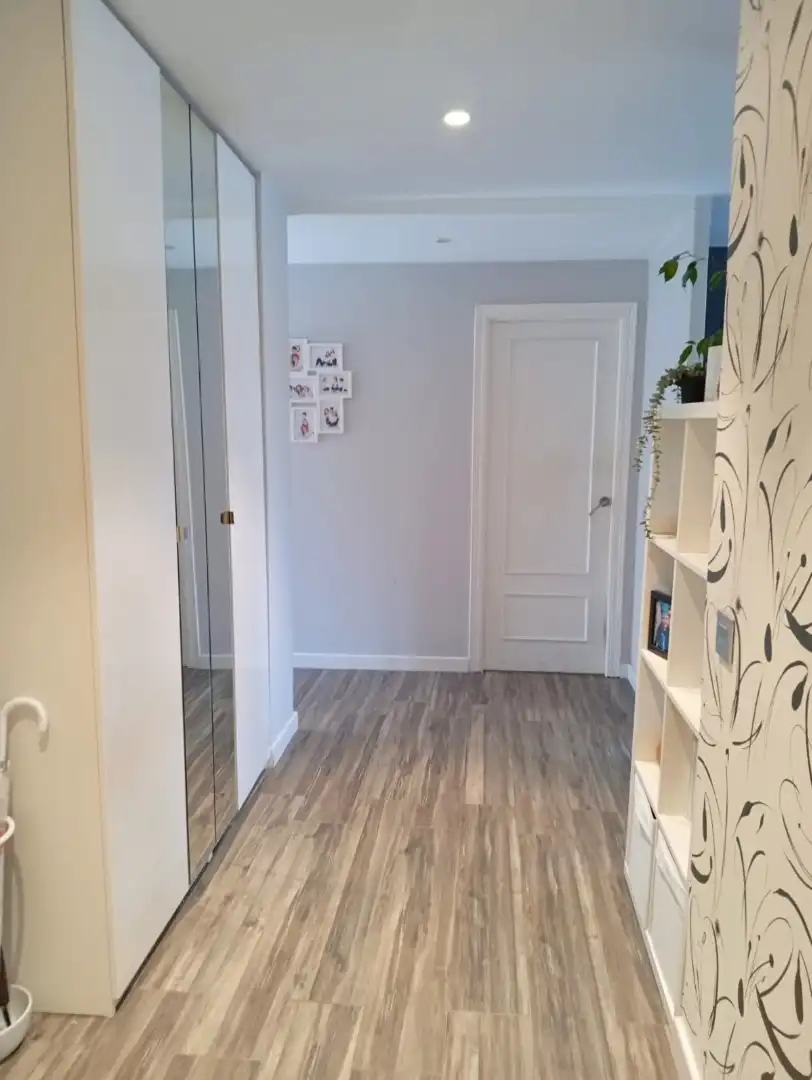 Piso en venta en Gijón  con Calefacción, Parquet y Terraza