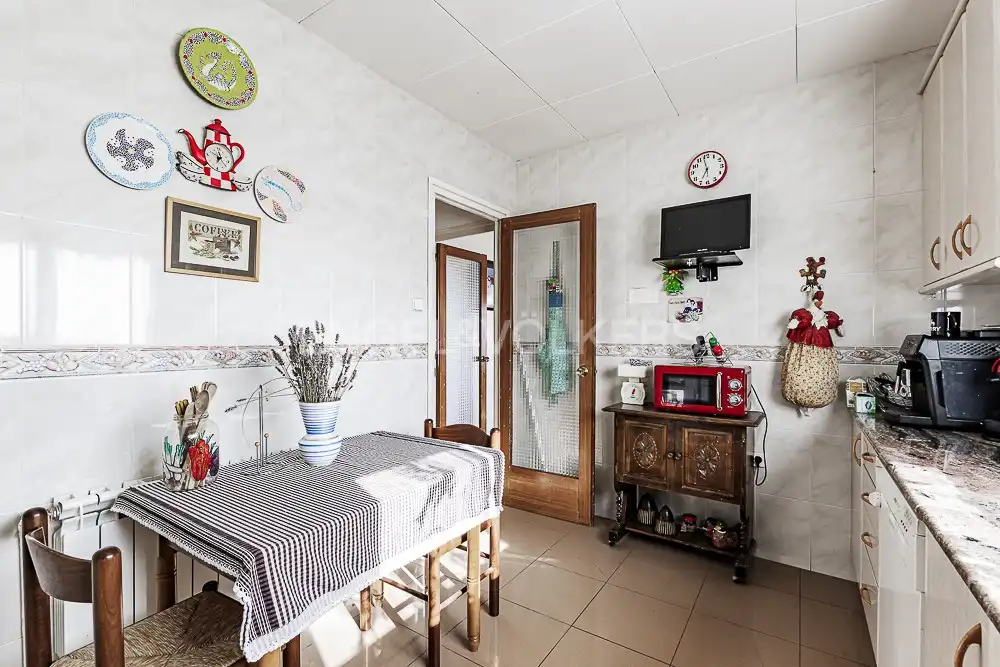 Kitchen of Houses for sale in Argençola  with Heating and Balcony