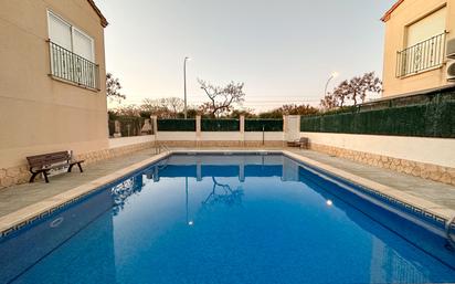 Swimming pool of Single-family semi-detached for sale in Cambrils  with Terrace