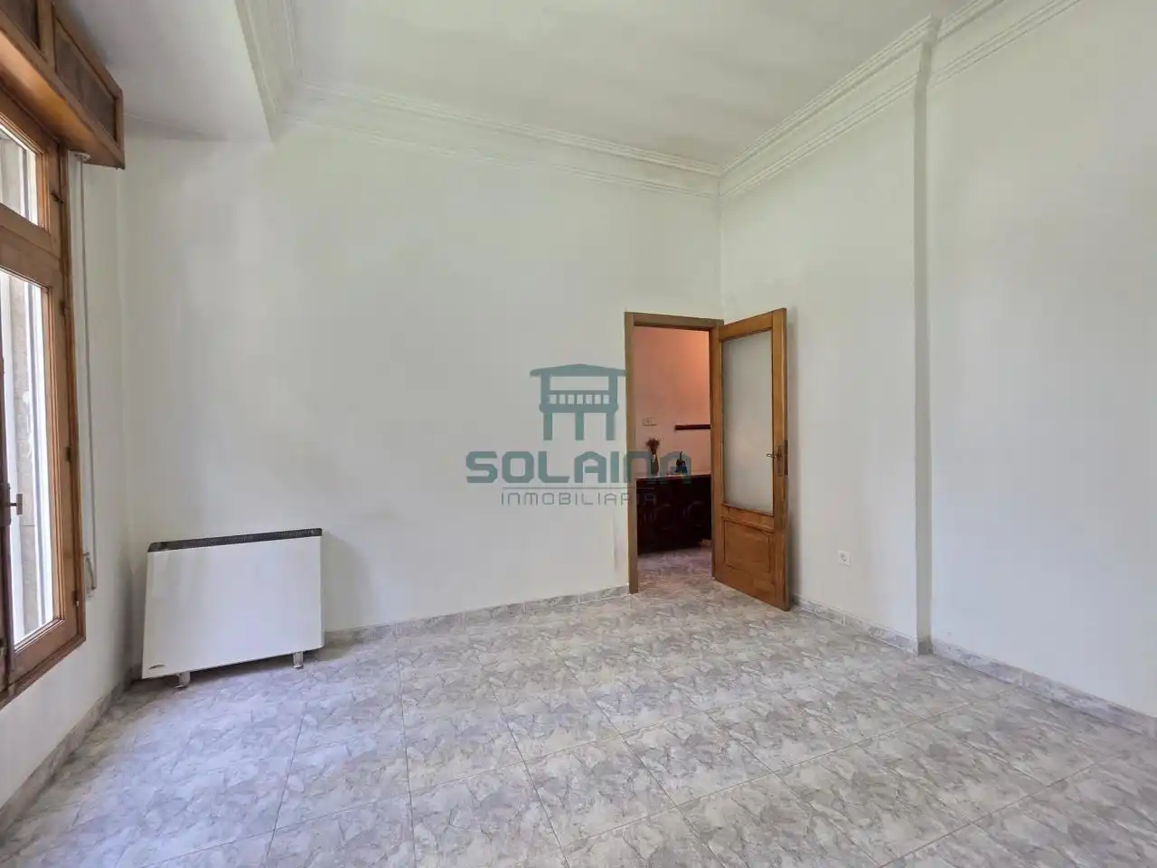 Flat for sale in Ourense Capital   with Heating, Storage room and Furnished