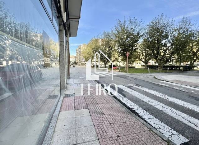 Local comercial en Alquiler en Vilagarcía