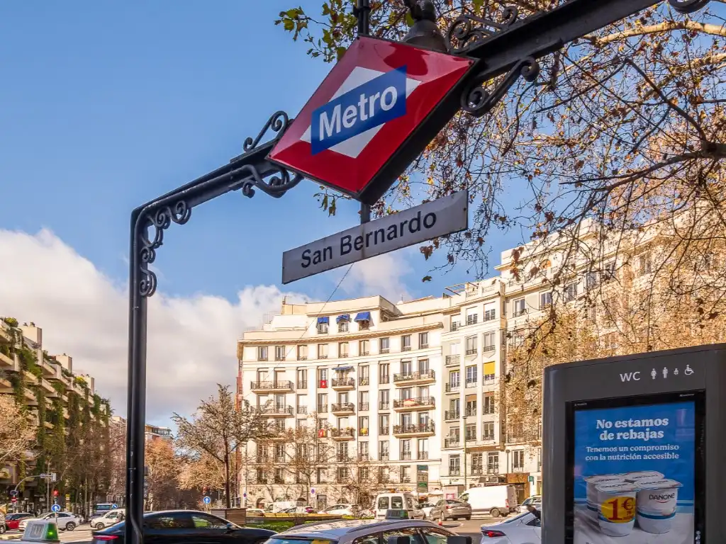 Außenansicht von Büro zur Miete in Madrid