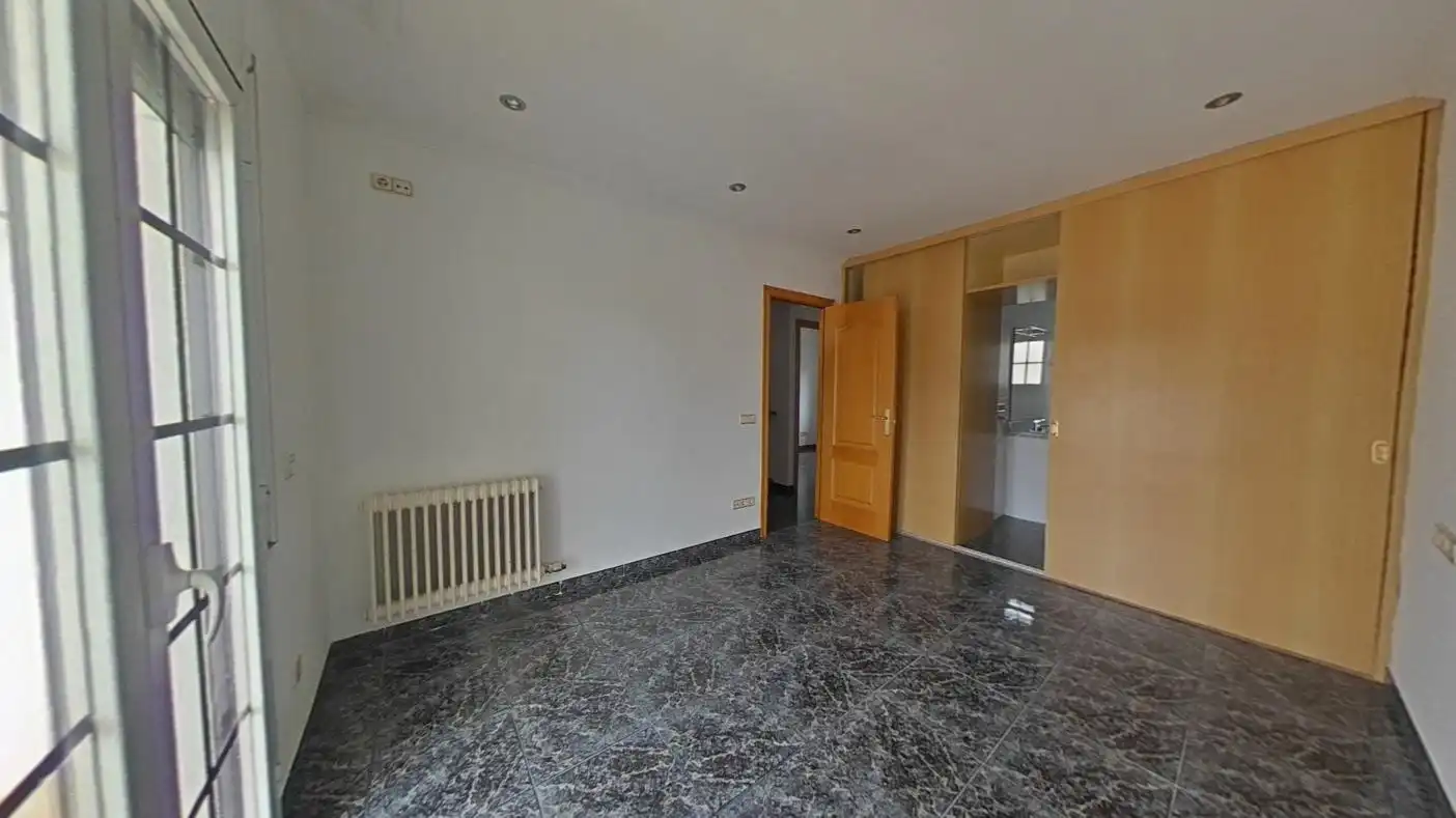 Casa pareada con piscina en venta en Ronda Fort Roig, imagen 15