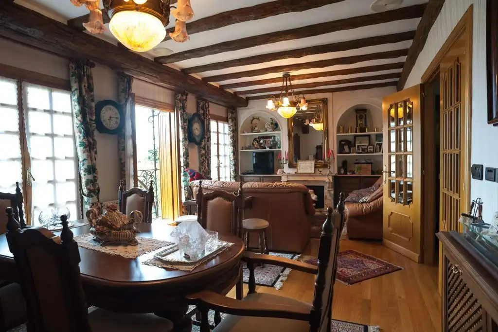 House with pool for sale in CALLE REAL, imagen 4