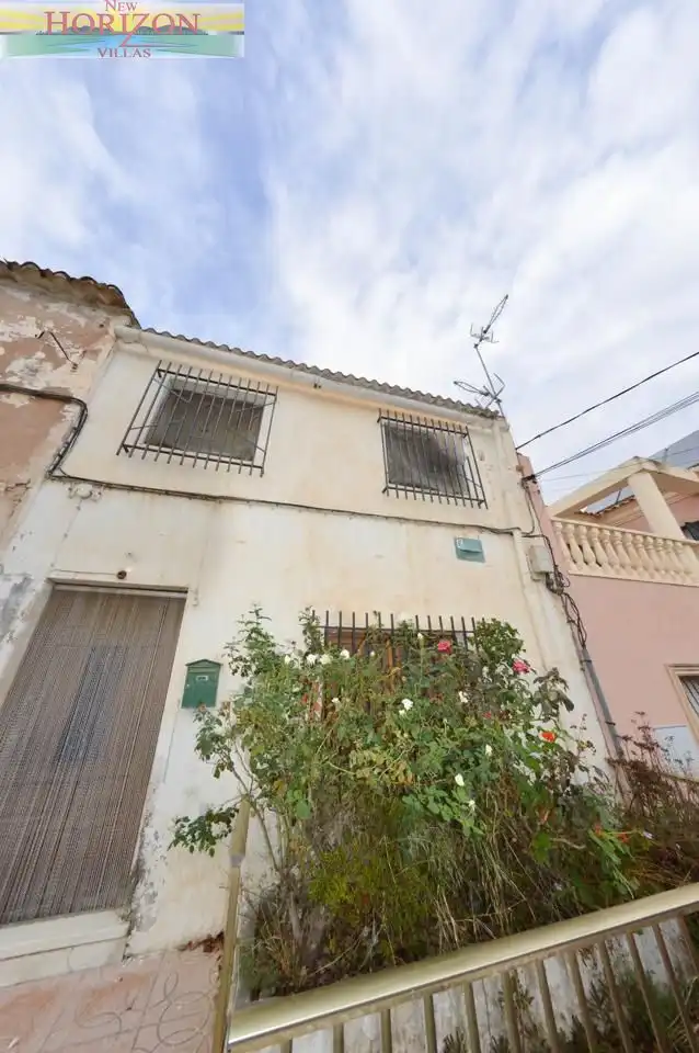 Vista exterior de Casa adosada en venda en Zurgena, Almería