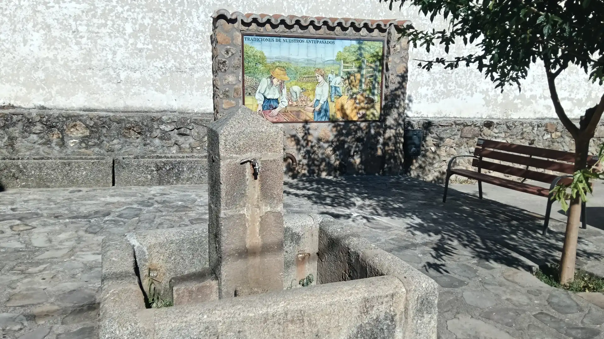 Vista exterior de Casa o xalet en venda en Sotillo de las Palomas