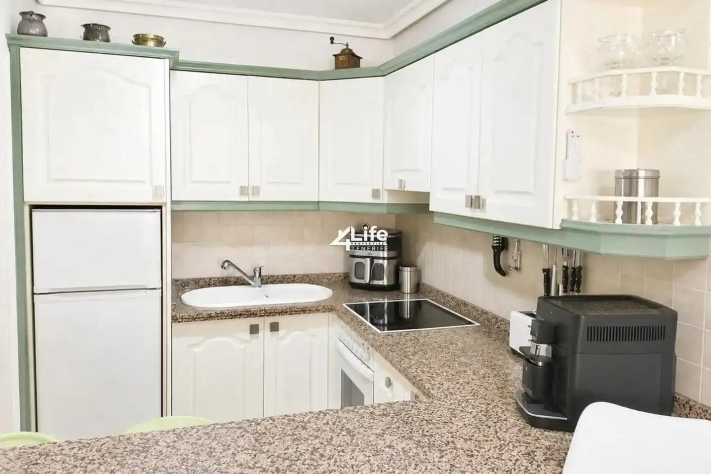 Cocina de Apartamento en venta en Chayofa