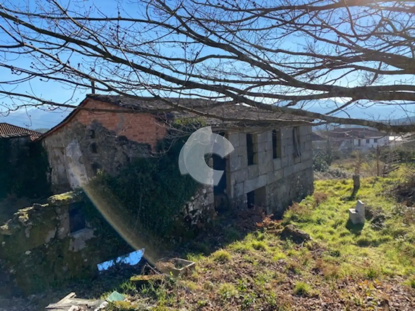 Casa amb jardí en venda a Entrimo, imagen 9