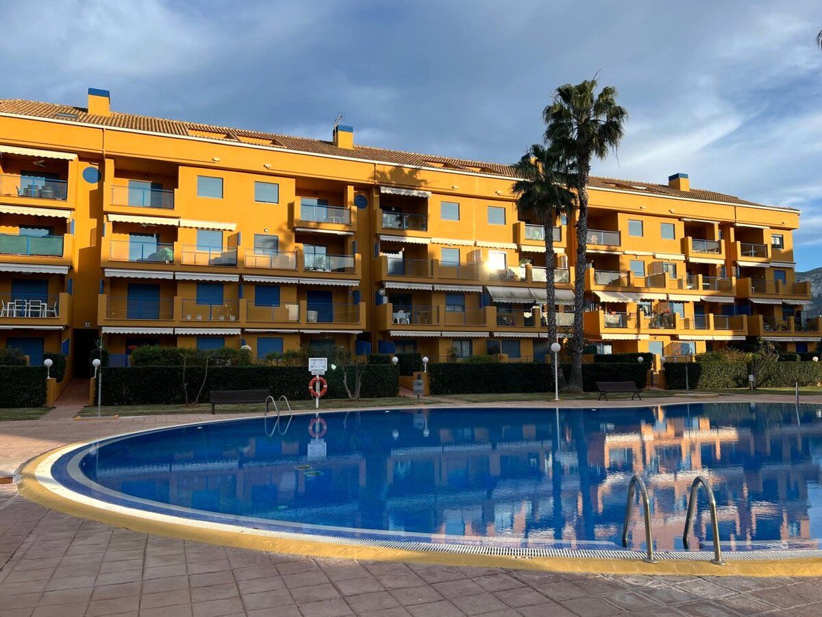 Vista exterior de Apartamento en venta en Dénia con Aire acondicionado, Calefacción y Terraza