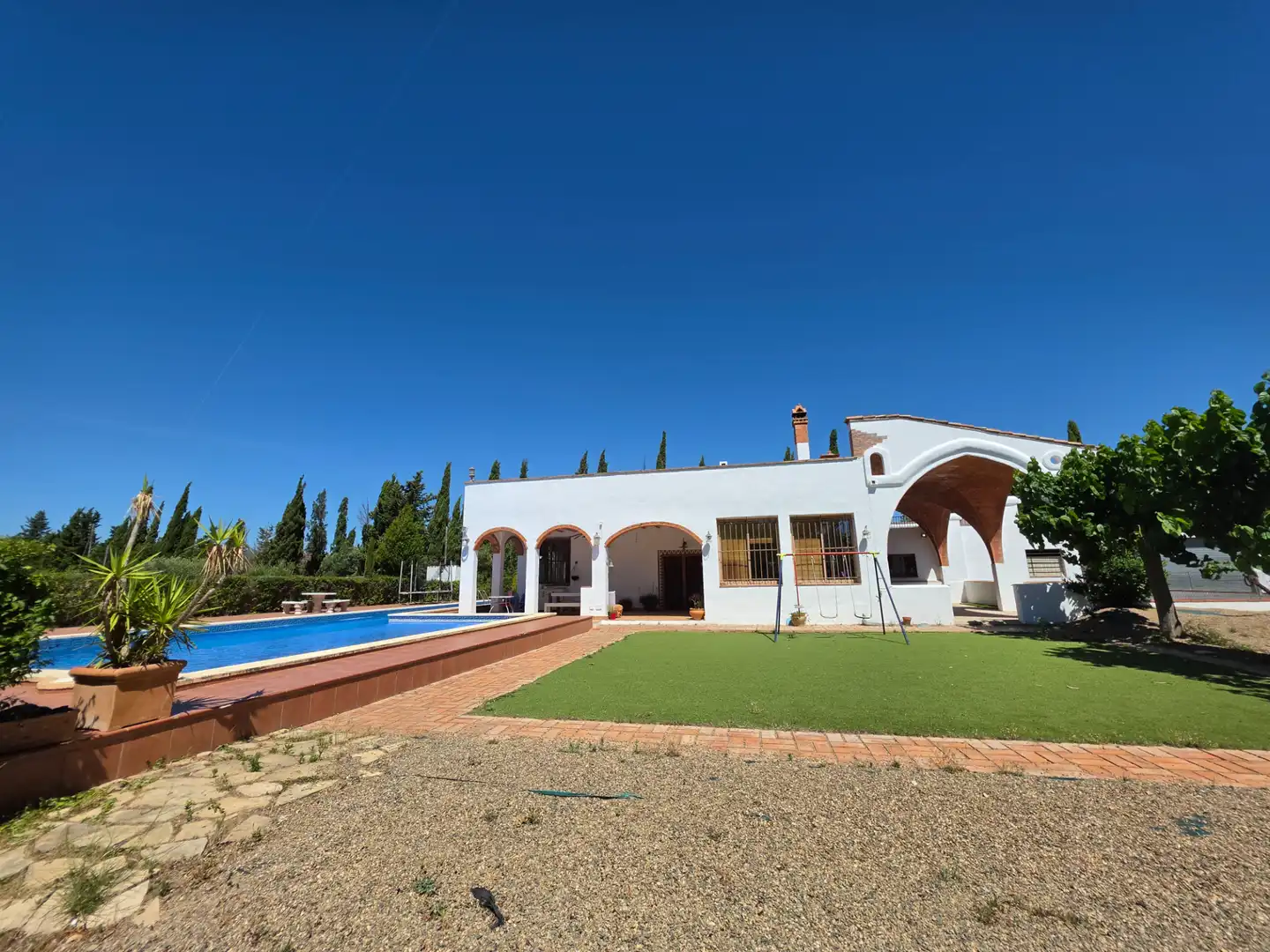 Chalet con piscina en venta en Carrer de València, imagen 3