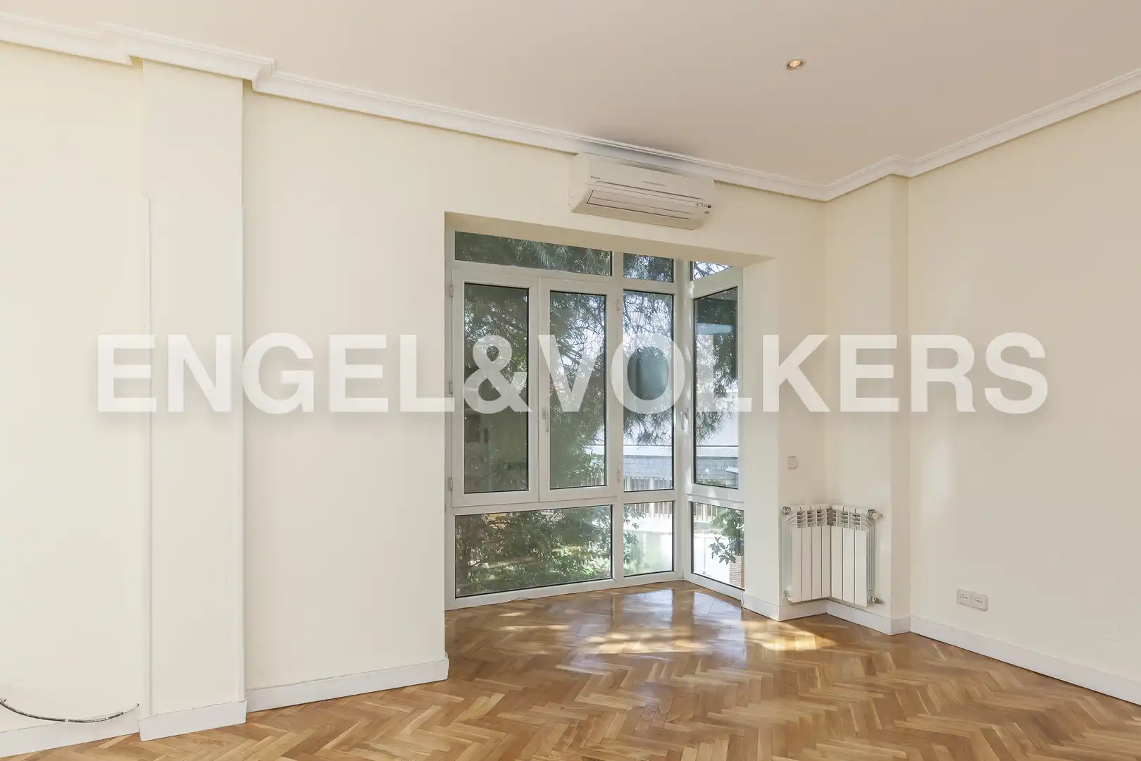 Sala d'estar de Pis de lloguer en  Madrid Capital amb Aire condicionat, Calefacció i Traster