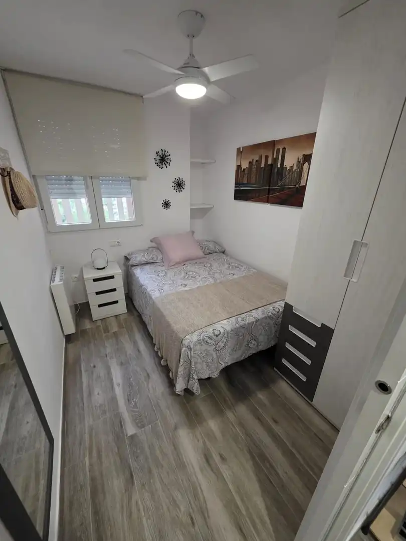 Flat with pool for sale in Playa de Poniente, imagen 3