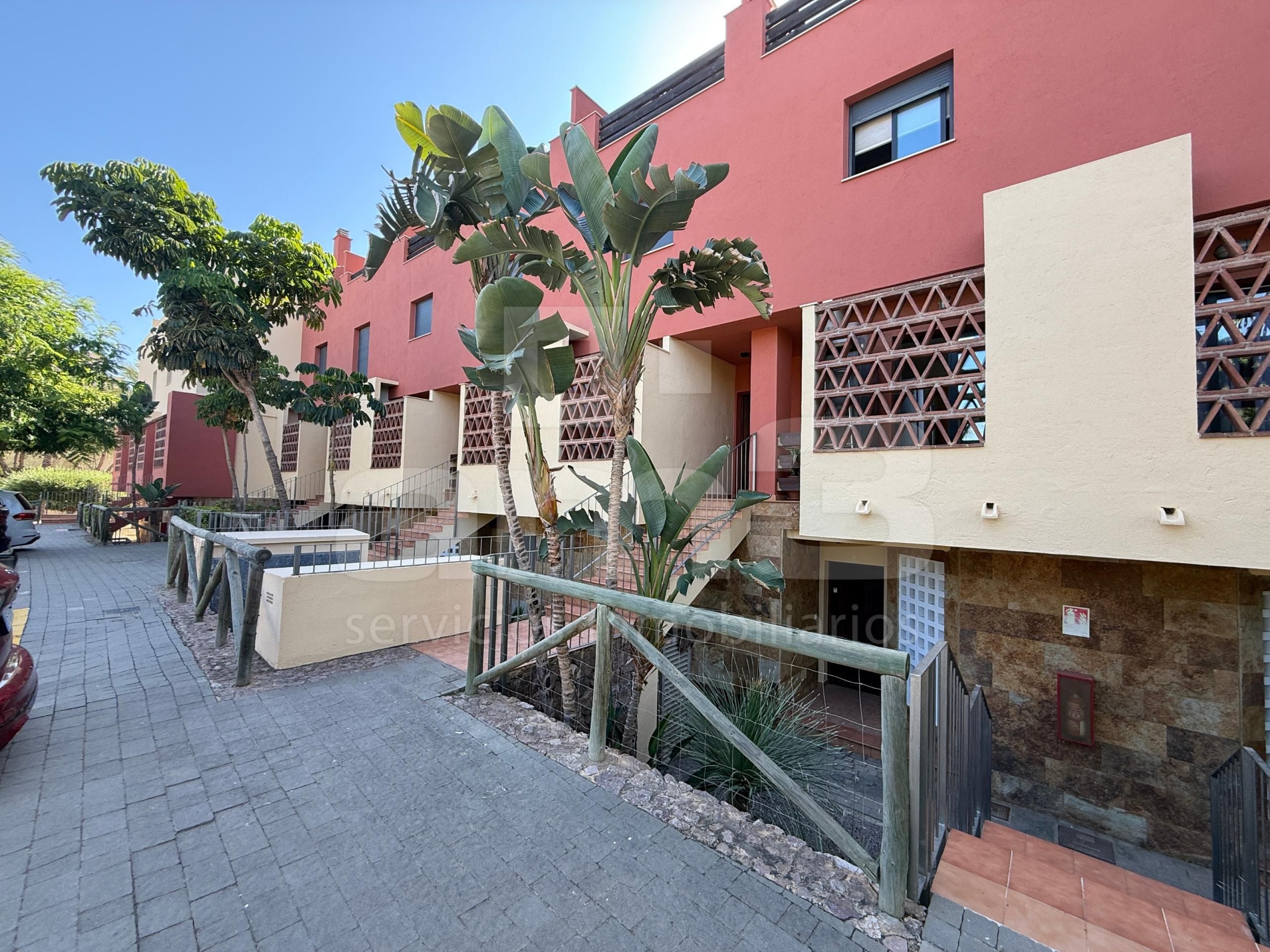 Vista exterior de Dúplex en venta en Vera