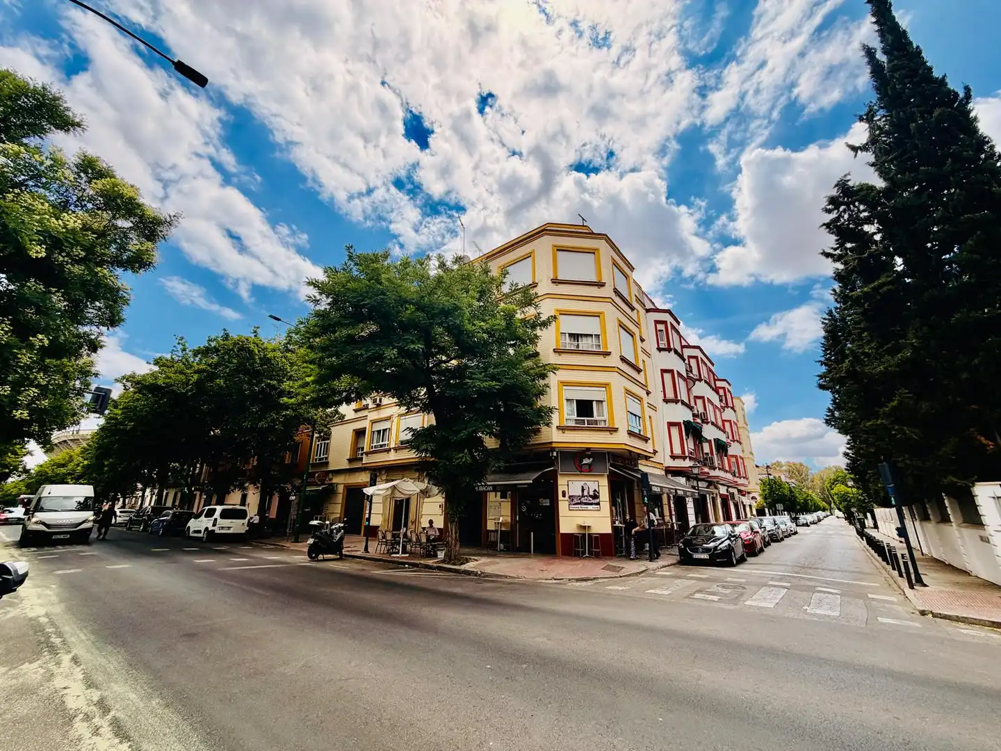 Exterior view of Commercial properties for sale in Sevilla